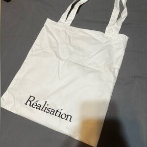 Realisation Par Tote